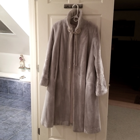 Vintage Faux Fur Swing Coat - Picture 1 of 11